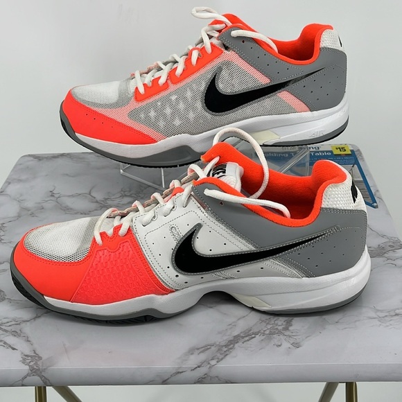 NIKE AIR CAGE COURT Sneakers Sz 13 White‎ Neon Coral Athletic Running Casual - Picture 3 of 10